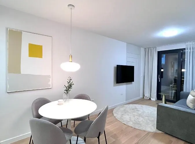 Modern Mediterranean Superior