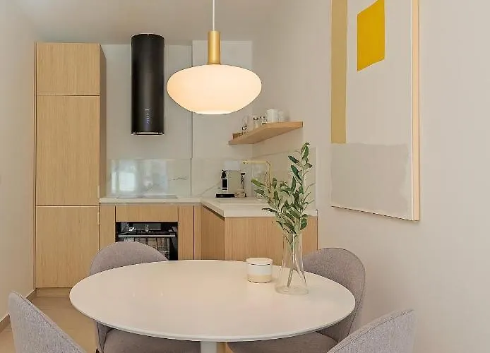 Modern Mediterranean Superior Appartamento *